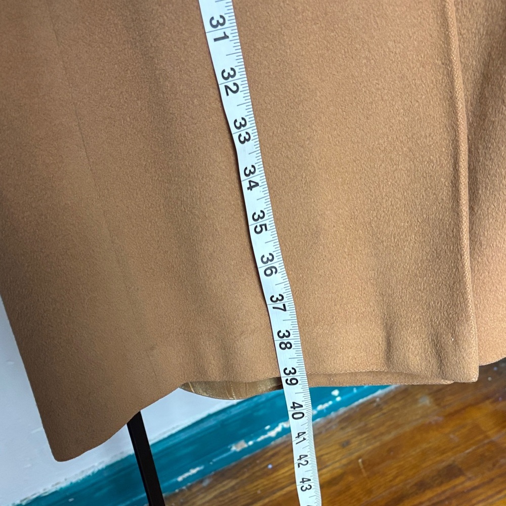Di silver Men's Tan Overcoat - Picture 11 of 13